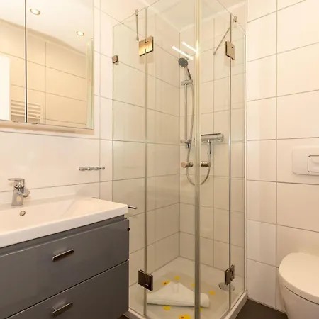 Yachthafenresidenz-wohnung-8107-846 Lägenhet