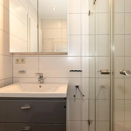 Yachthafenresidenz-wohnung-8107-846 Lägenhet *