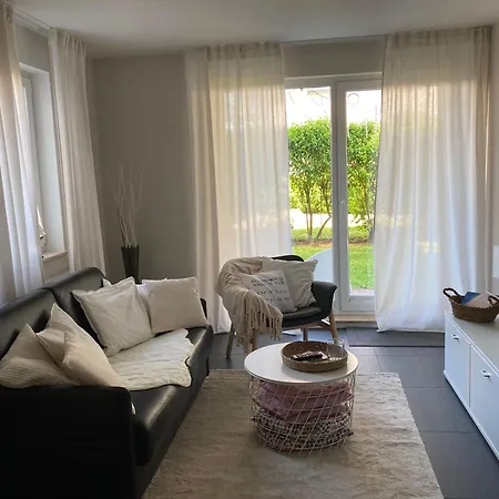 Yachthafenresidenz-wohnung-8107-846 Apartment Kuehlungsborn