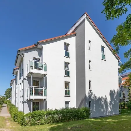 Apartamento Yachthafenresidenz-wohnung-8107-846